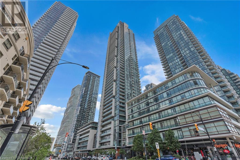 Photo 36 of 4070 Confederation Parkway Unit Ph 02, Mississauga ON