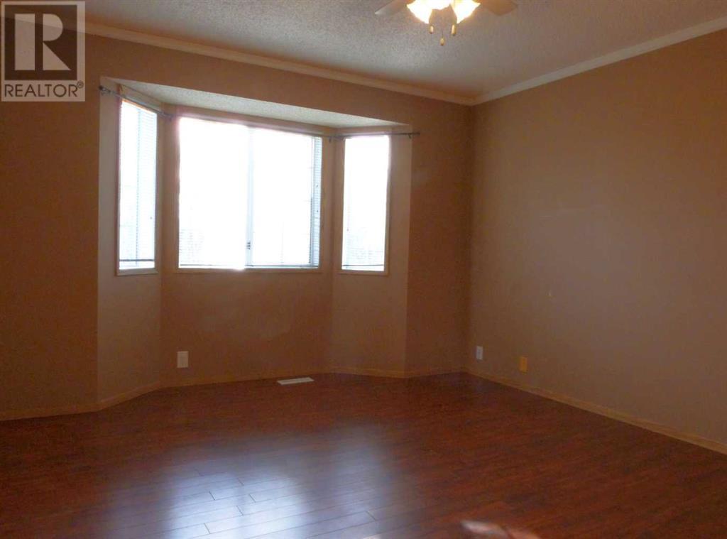 34 Martinridge Road NE, Calgary, Alberta
