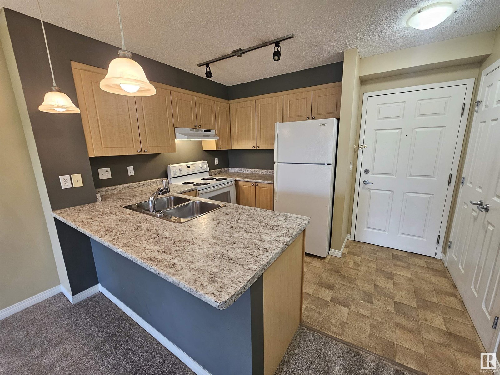 Photo 7 of 314 636 Mcallister Lo Sw, Edmonton AB
