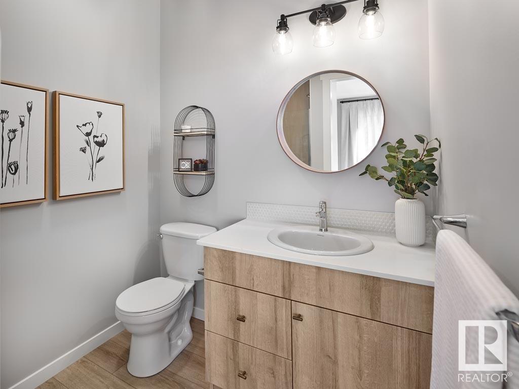 Photo 6 of 5132 Rivers Edge Wy Nw, Edmonton AB