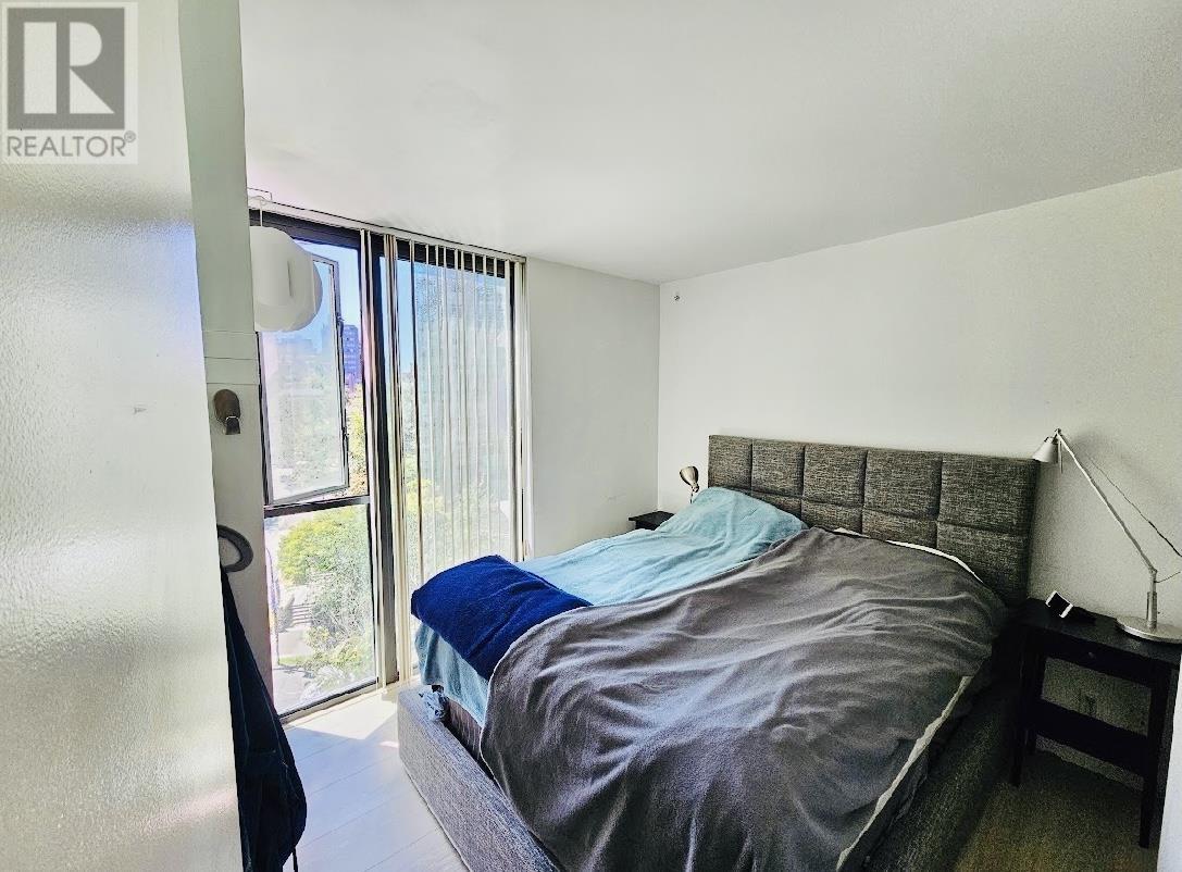 Photo 10 of 909 1331 W Georgia Street, Vancouver BC