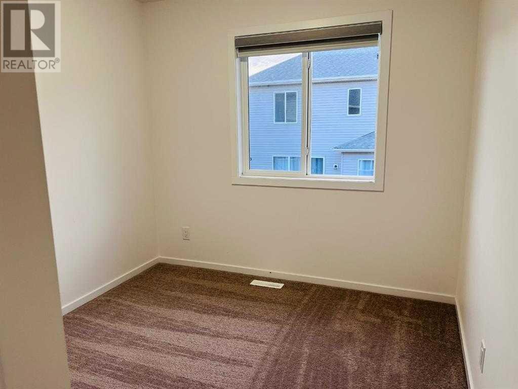 Single Family House for Sale in  carringwood Grove NW Carrington Calgary 