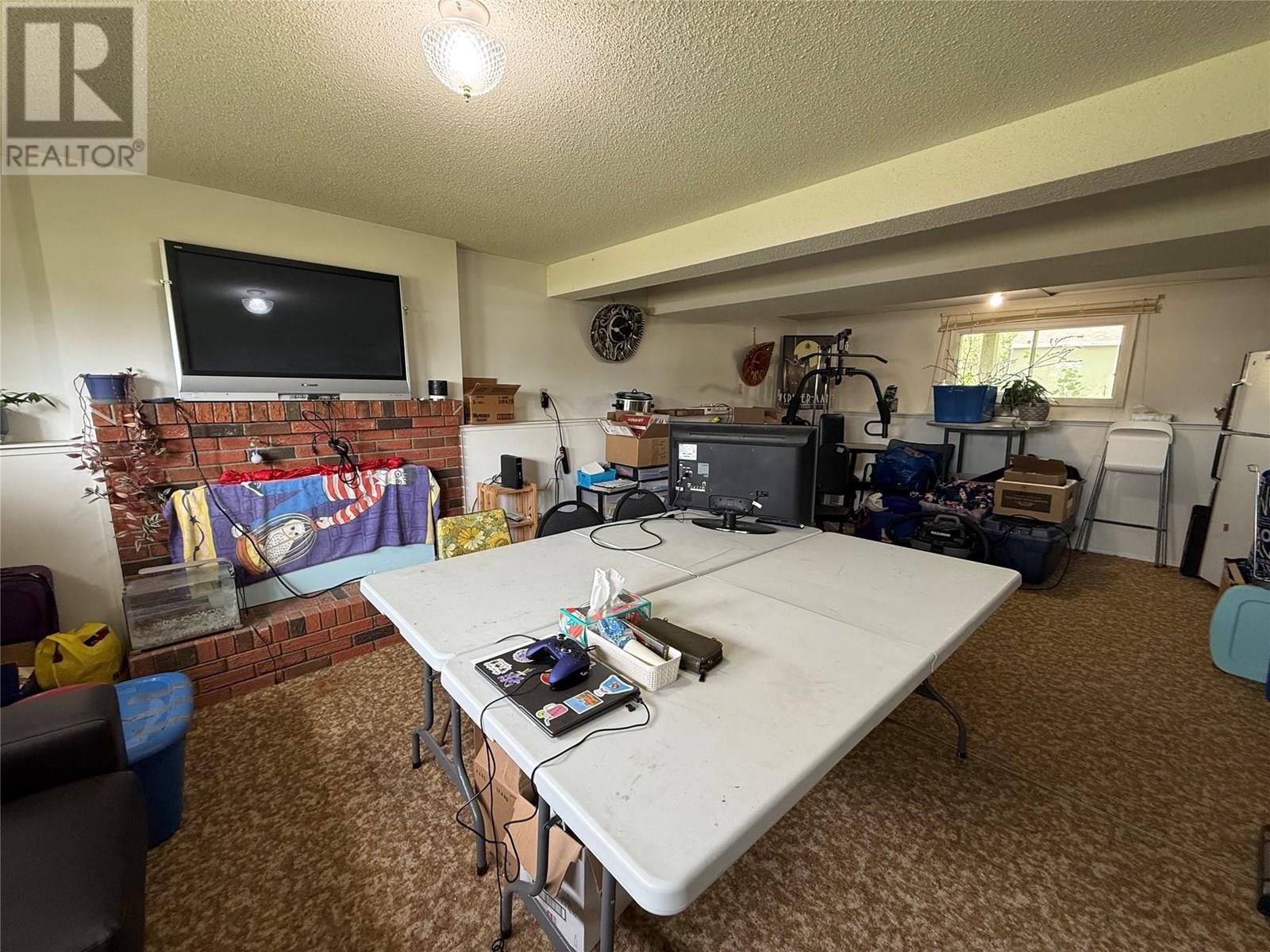 9304 9 Street, Dawson Creek