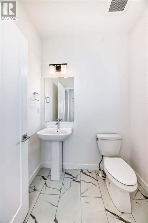 Single Family House for Sale in  Carringvue Grove NW Carrington Calgary 