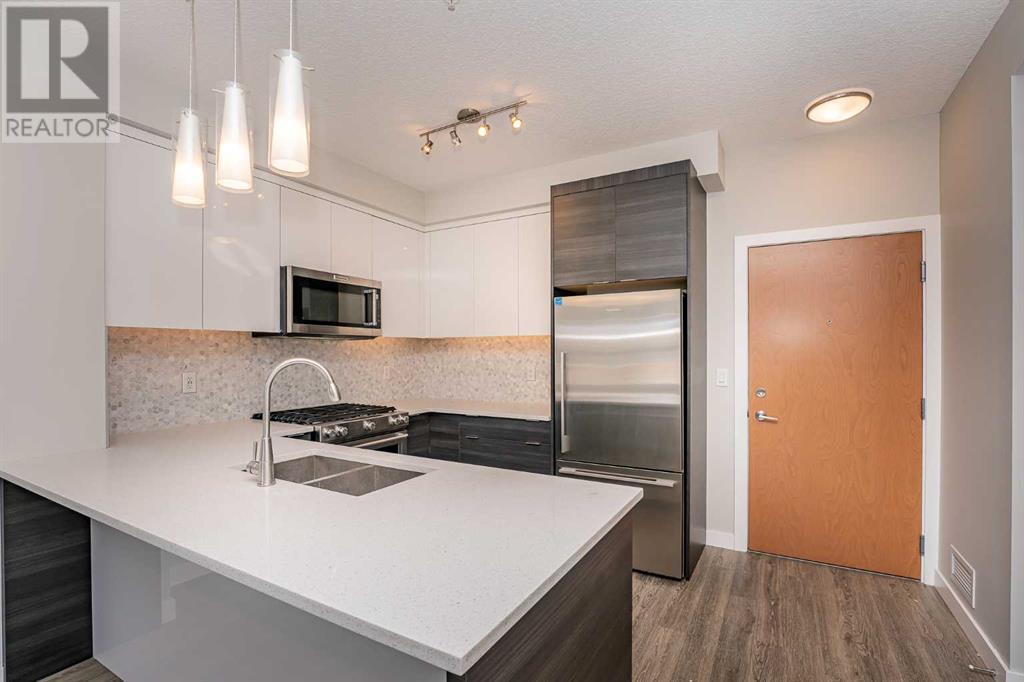 Single Family House for Sale in   Burma Star Road SW Currie Barracks Calgary 