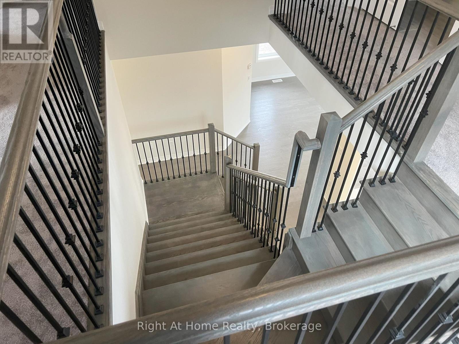 Photo 3 of 3188 Searidge Street, Severn ON