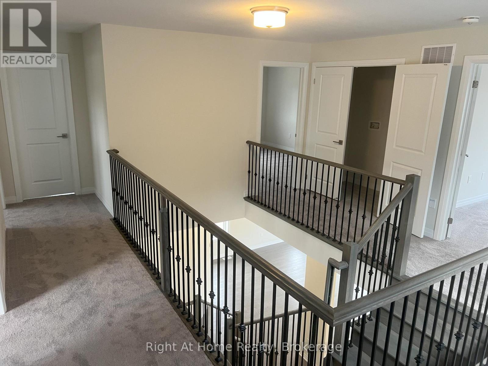 Photo 10 of 3188 Searidge Street, Severn ON