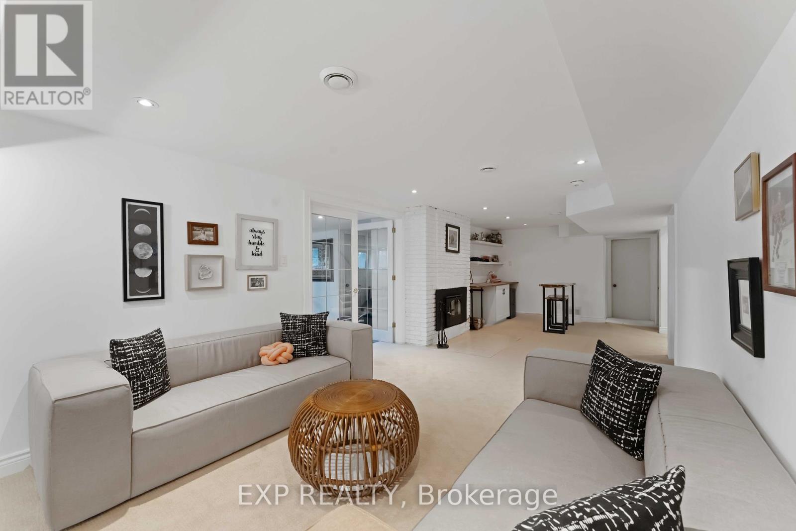 Photo 5 of 4688 Fallowfield Road, Ottawa ON