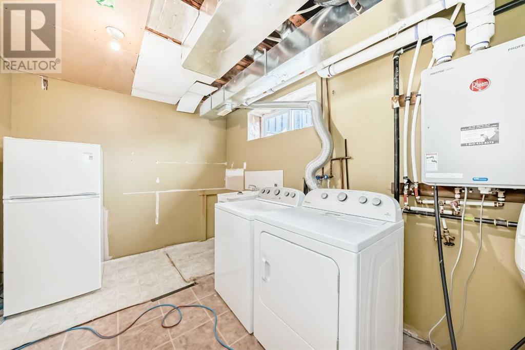 Single Family House 4 Level for Sale in  Taradale Drive NE Taradale Calgary 