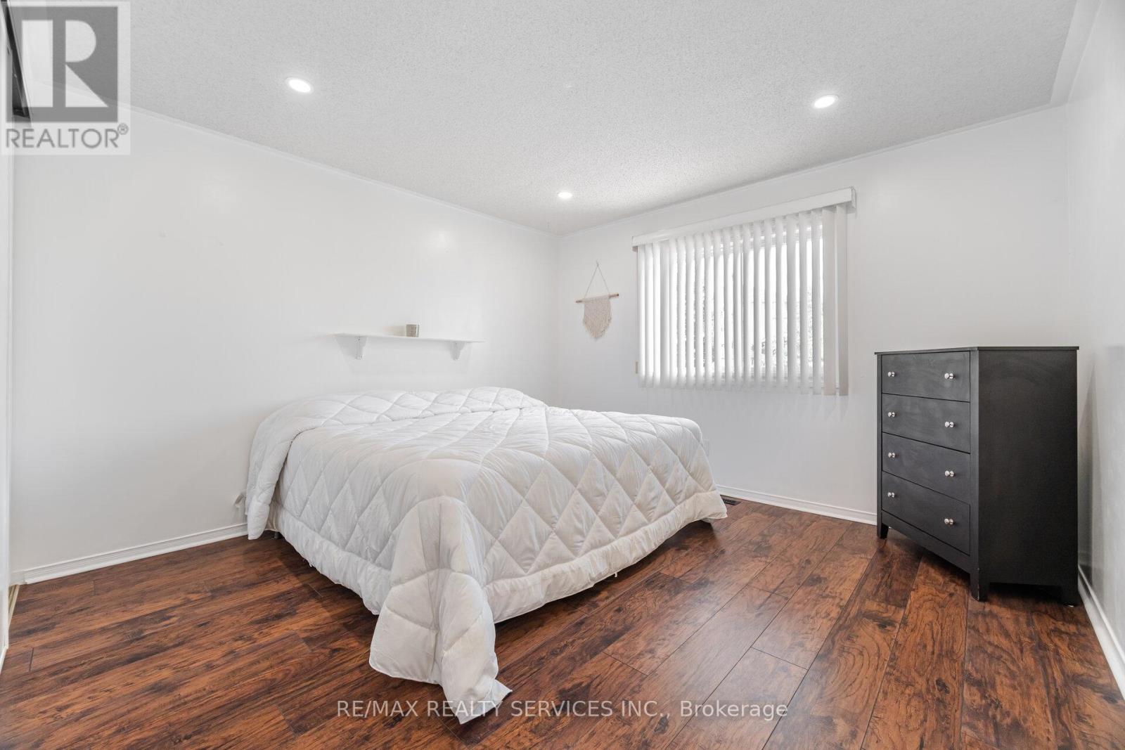 Single Family House for Sale in  NUFFIELD STREET Brampton (Westgate) 