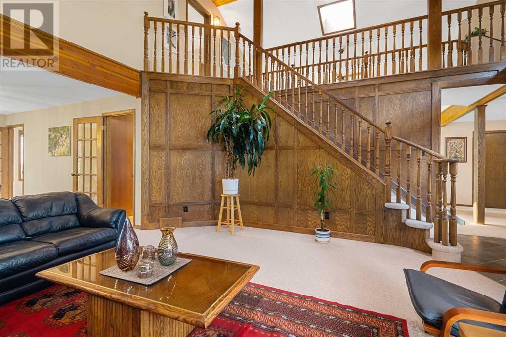 Single Family House for Sale in  Edgepark Rise NW Edgemont Calgary 