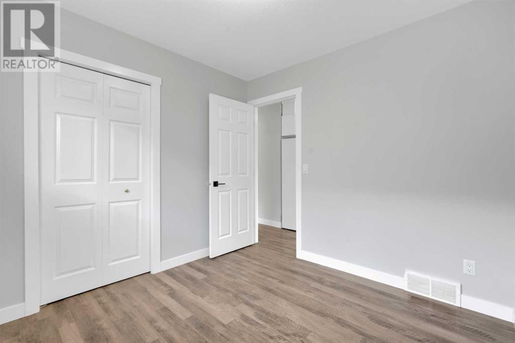Single Family House Bi-level for Sale in  Taravista Drive NE Taradale Calgary 