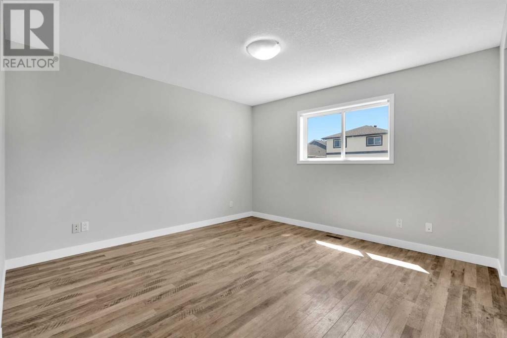 Single Family House Bi-level for Sale in  Taravista Drive NE Taradale Calgary 
