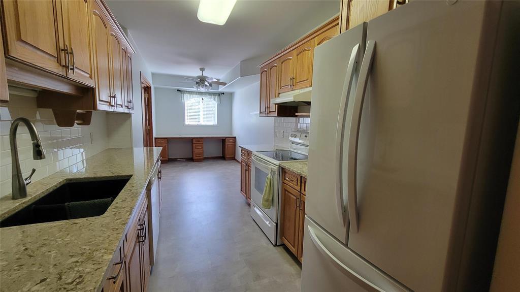 Photo 10 of 112 500 Cathcart Street, Winnipeg MB
