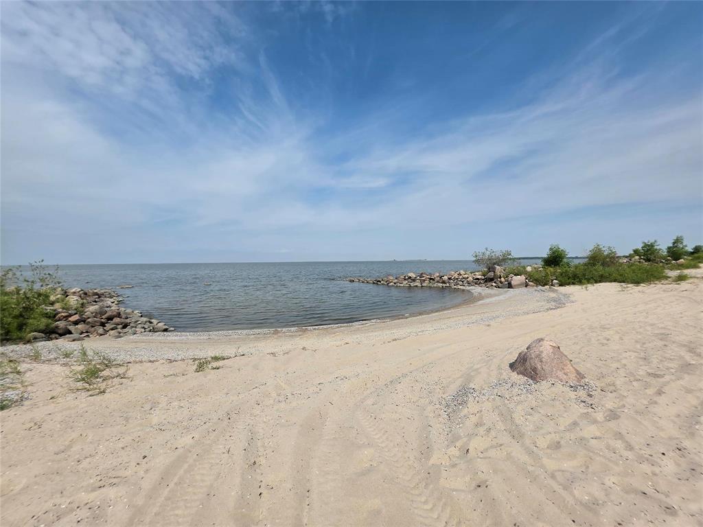 Photo 12 of 57 Sunset Bay, Sunset Beach MB
