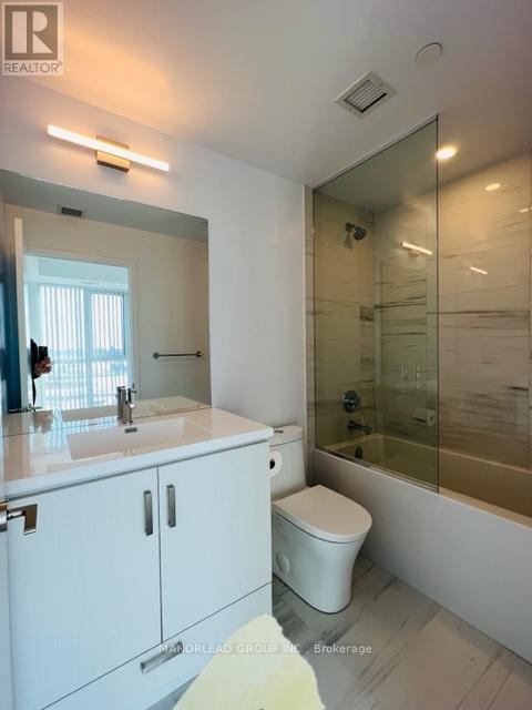 Photo 3 of 912 38 Honeycrisp Crescent, Vaughan ON