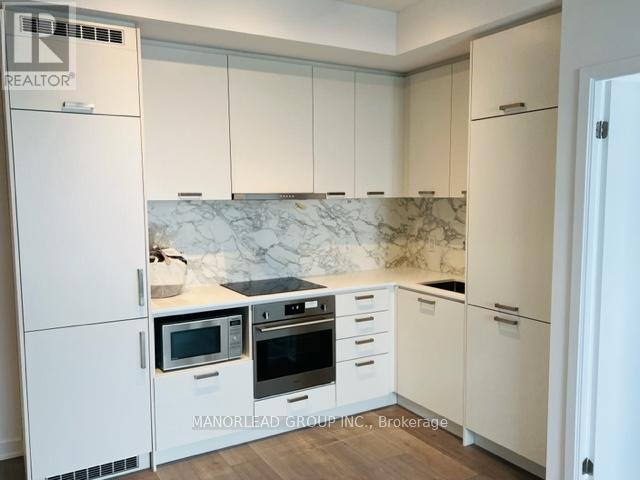 Photo 20 of 912 38 Honeycrisp Crescent, Vaughan ON