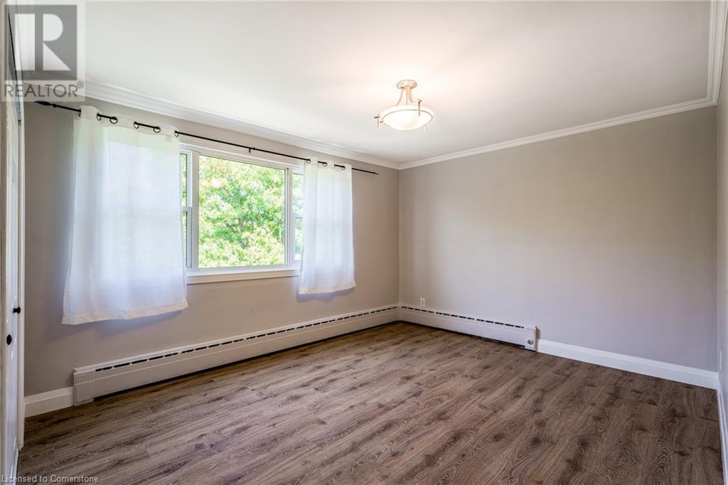 Photo 15 of 2052 Courtland Drive Unit 403, Burlington ON