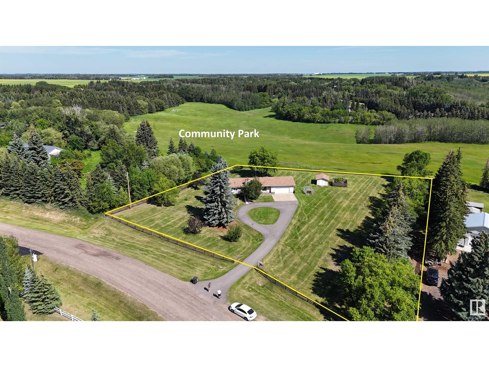 Photo 1 of 61 24213 Twp Road 554, Rural Sturgeon County AB