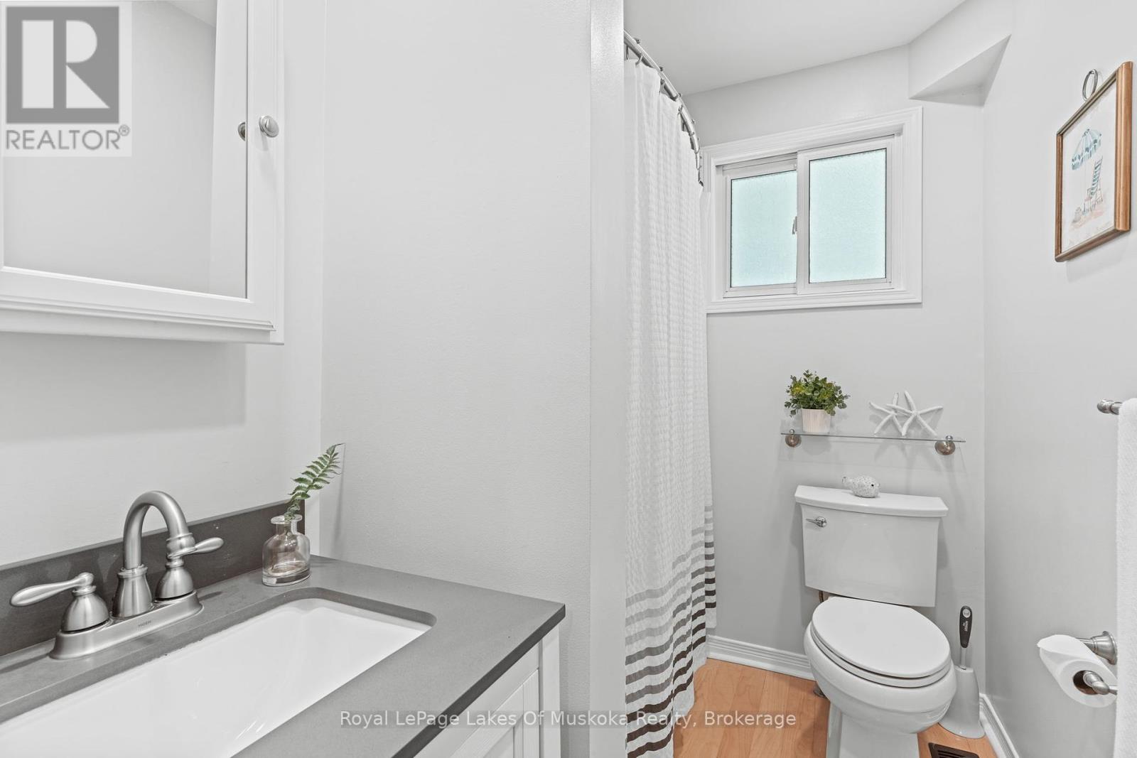 Photo 20 of 1035 Atkins Lake Road, Bracebridge ON