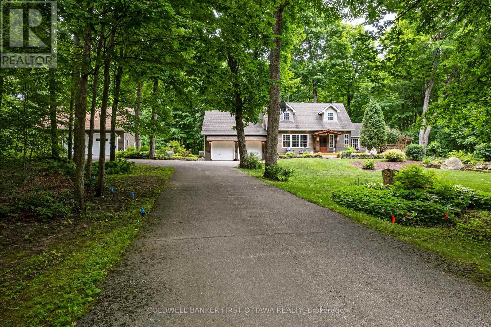 Photo 43 of 99 Old Kingston Road, Rideau Lakes ON