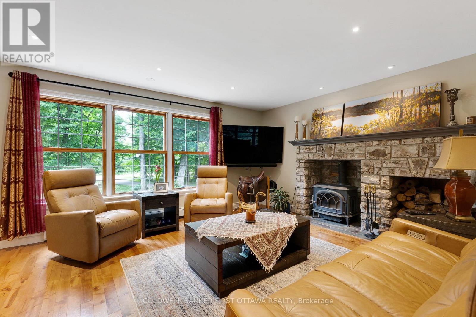 Photo 38 of 99 Old Kingston Road, Rideau Lakes ON