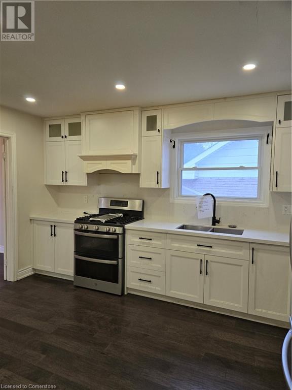 Photo 21 of 2380 Bridge Road, Oakville ON