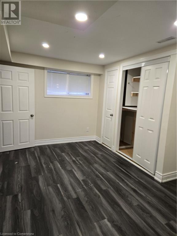 Photo 5 of 2380 Bridge Road, Oakville ON