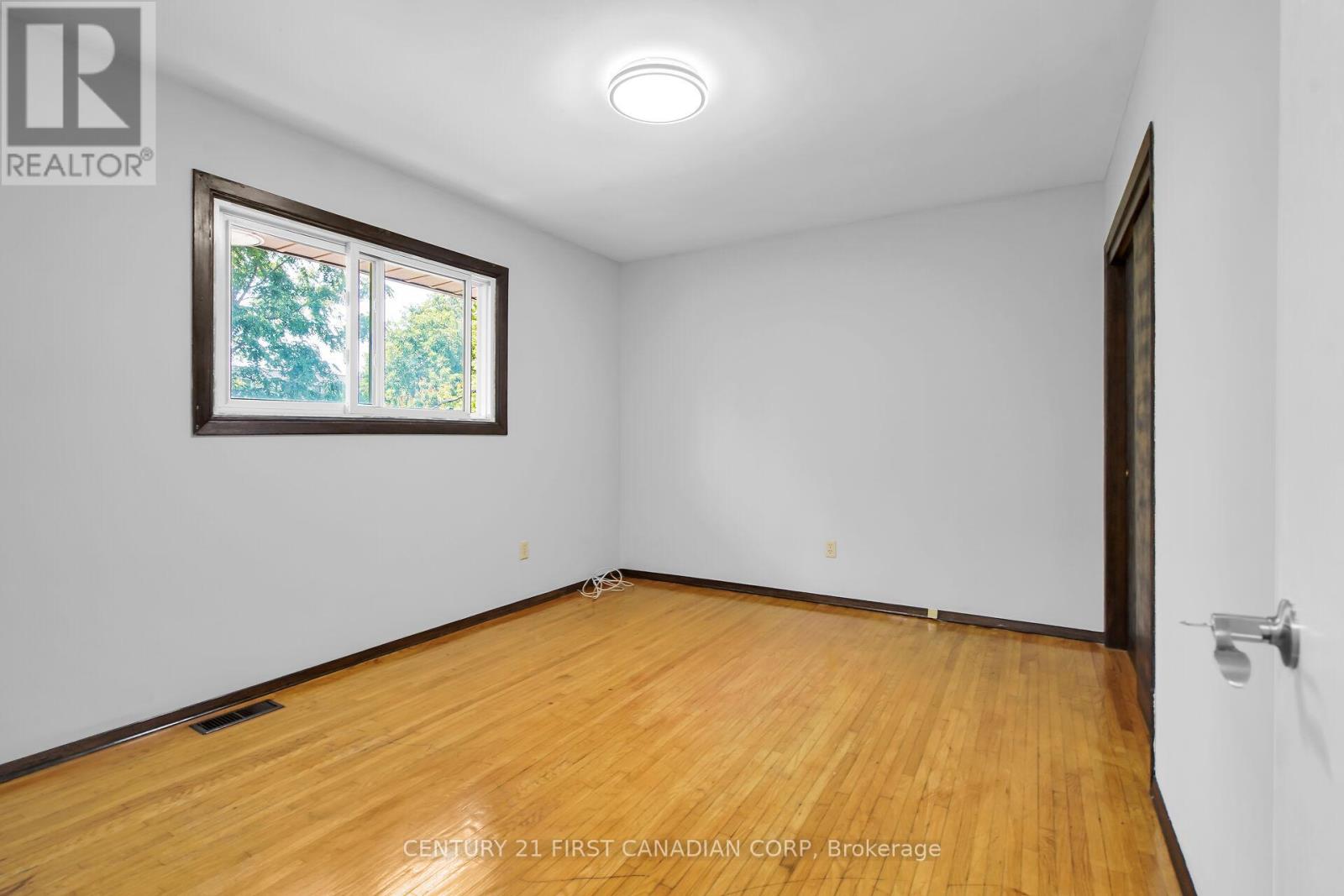 Photo 12 of 185 Taylor Street, London East ON