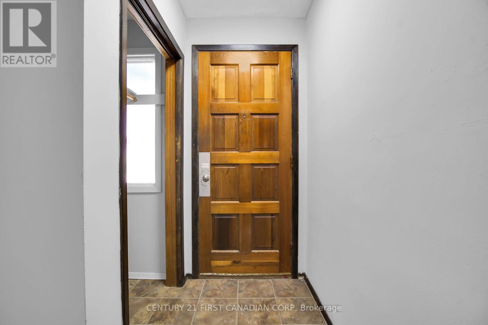 Photo 4 of 185 Taylor Street, London East ON
