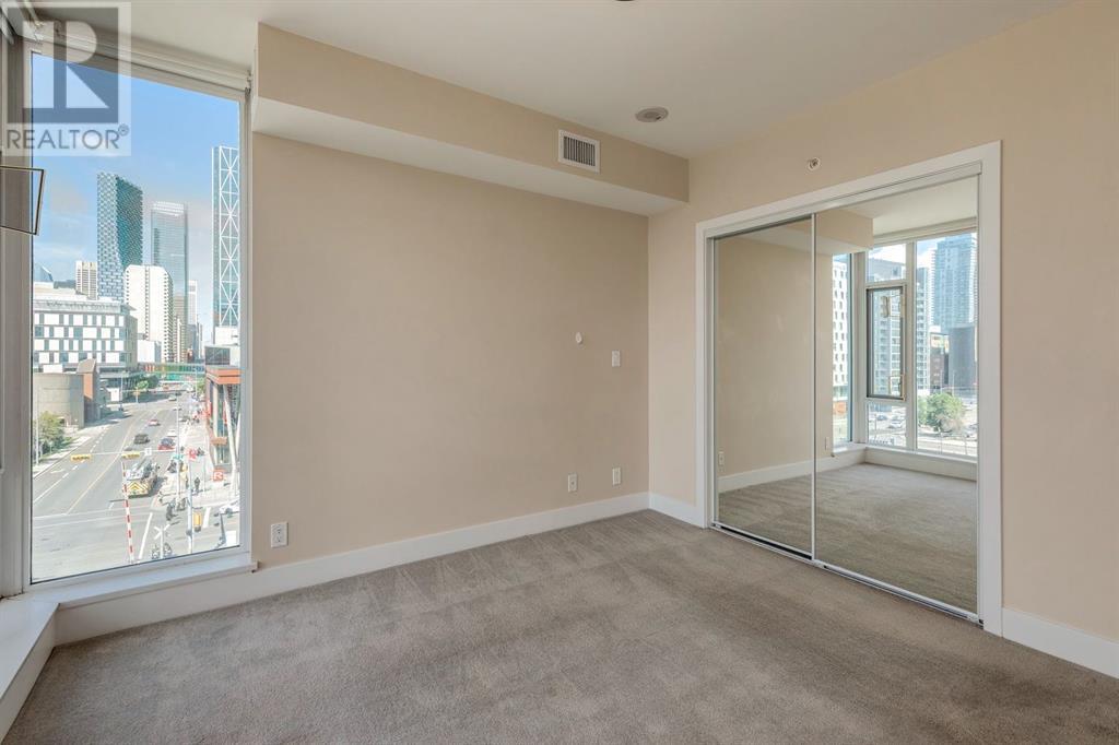 Single Family House for Sale in    Avenue SE Downtown East Village Calgary 