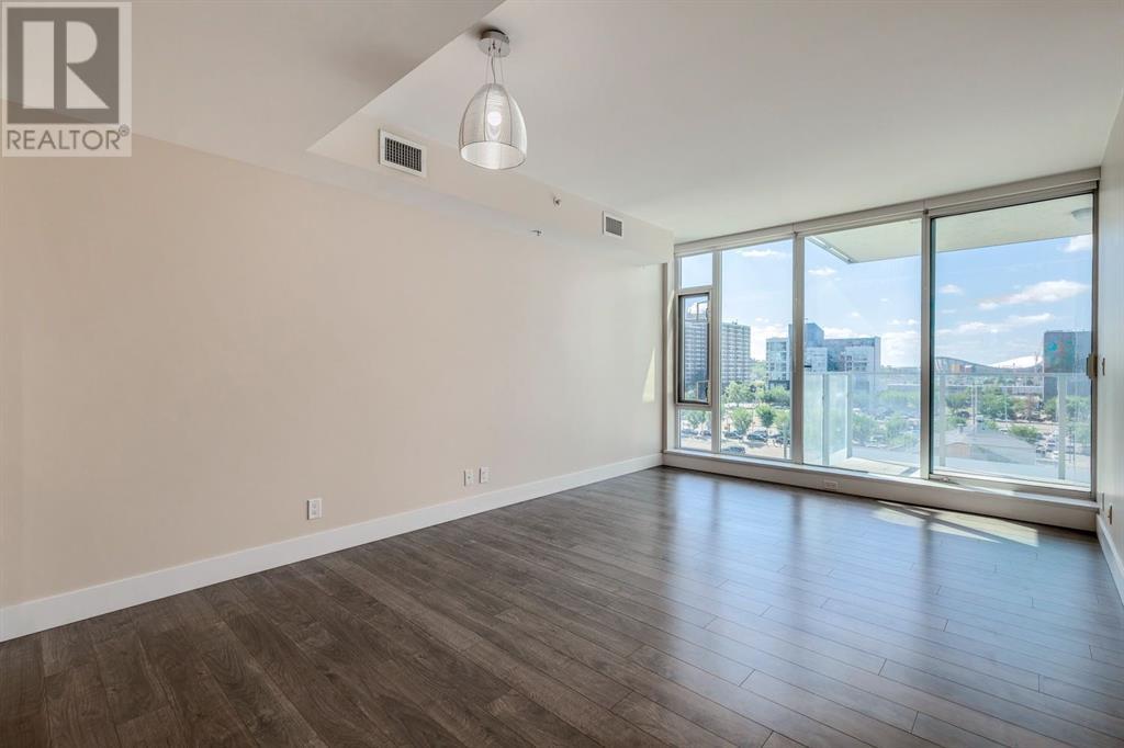 Single Family House for Sale in    Avenue SE Downtown East Village Calgary 