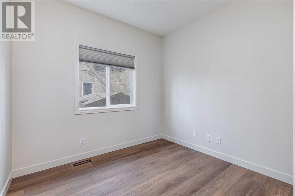 Single Family House Bungalow for Sale in  Royal Highland Court NW Royal Oak Calgary 