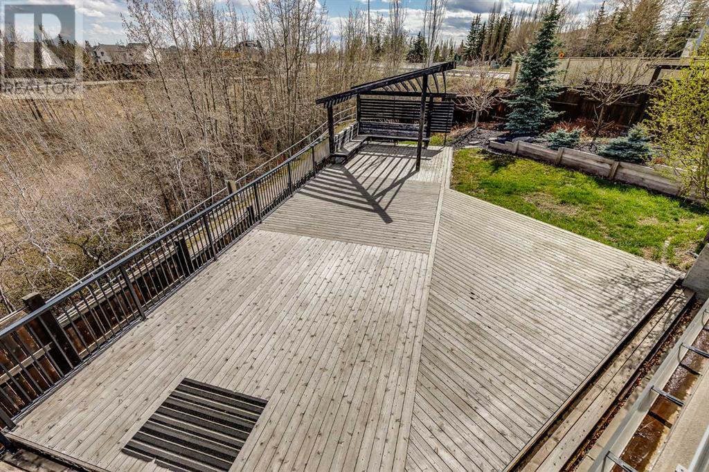 Single Family House Bungalow for Sale in  Royal Highland Court NW Royal Oak Calgary 