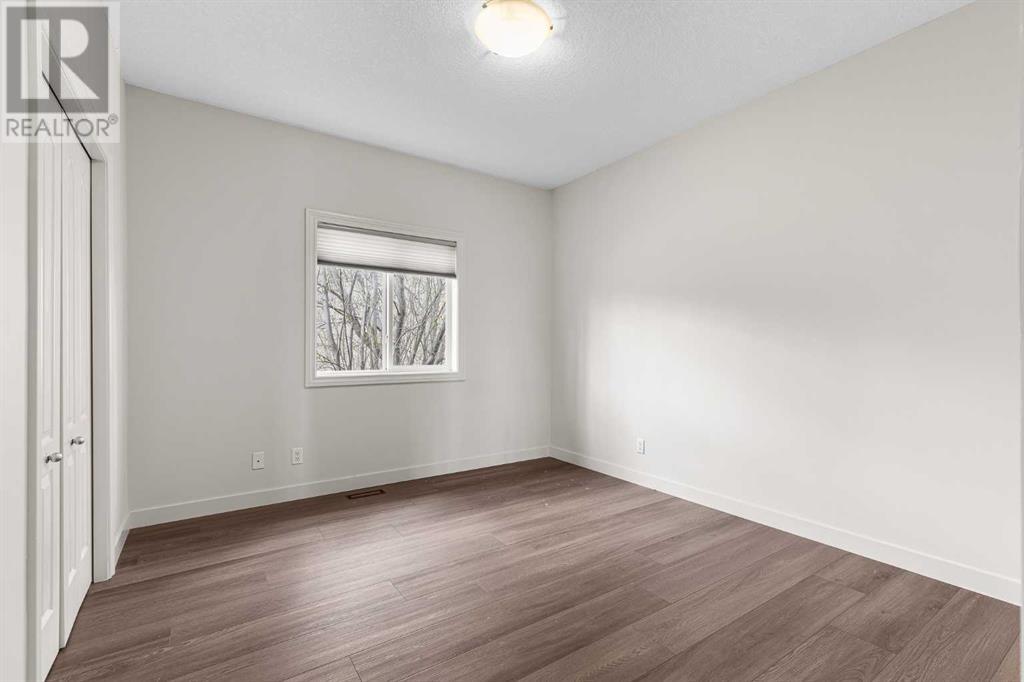 Single Family House Bungalow for Sale in  Royal Highland Court NW Royal Oak Calgary 
