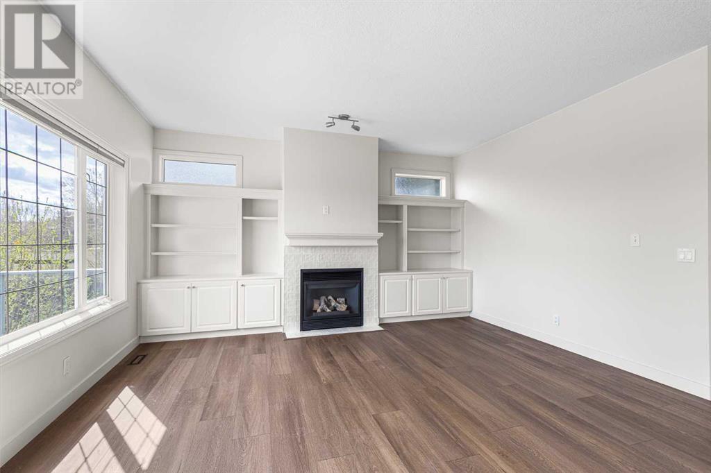 Single Family House Bungalow for Sale in  Royal Highland Court NW Royal Oak Calgary 