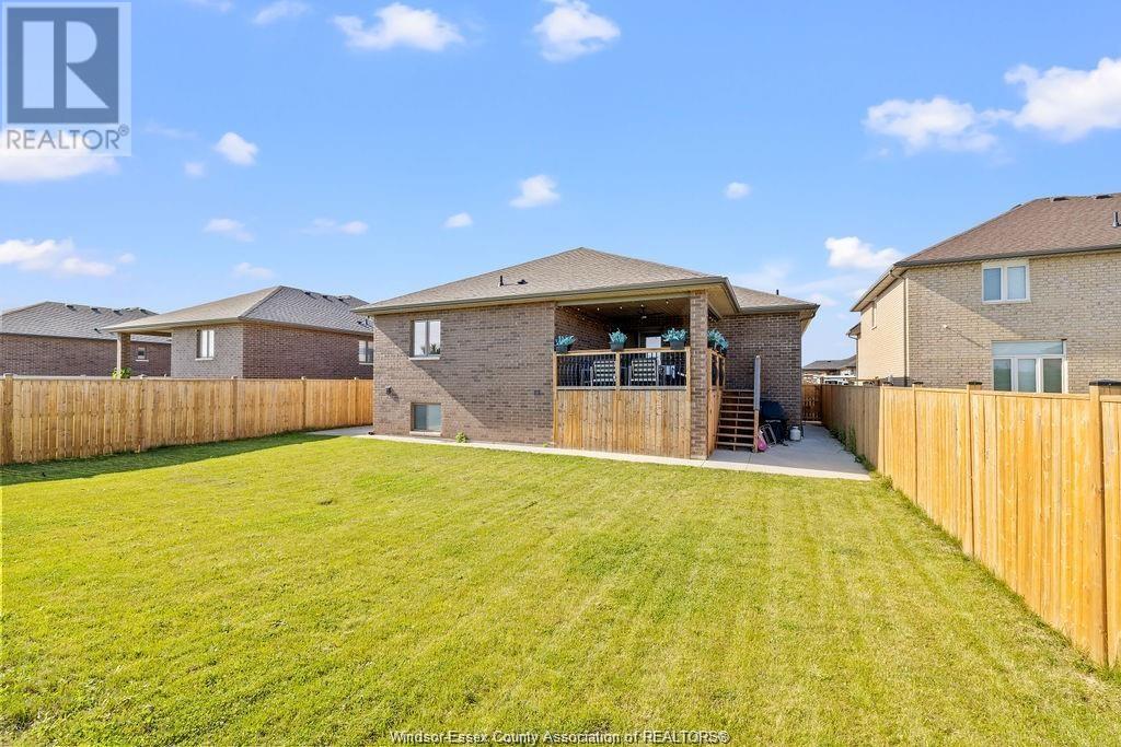 Photo 14 of 1334 Deer Run Trail, Lakeshore ON