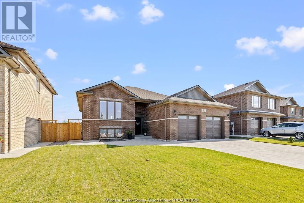 Photo 18 of 1334 Deer Run Trail, Lakeshore ON