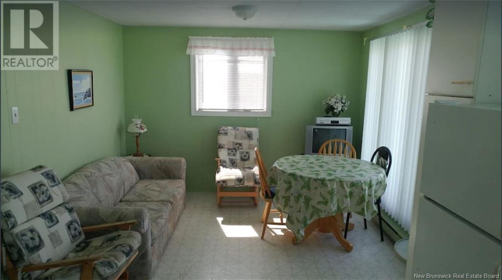 Photo 23 of 15 Des Hirondelles, Chiasson Office NB
