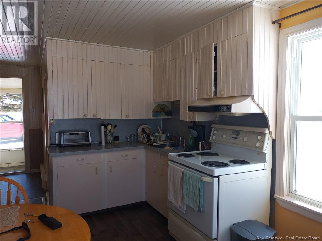 Photo 7 of 15 Des Hirondelles, Chiasson Office NB