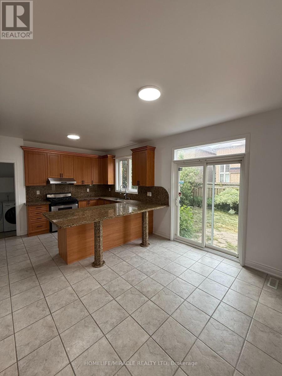Photo 28 of 59 Oakford Drive, Markham ON