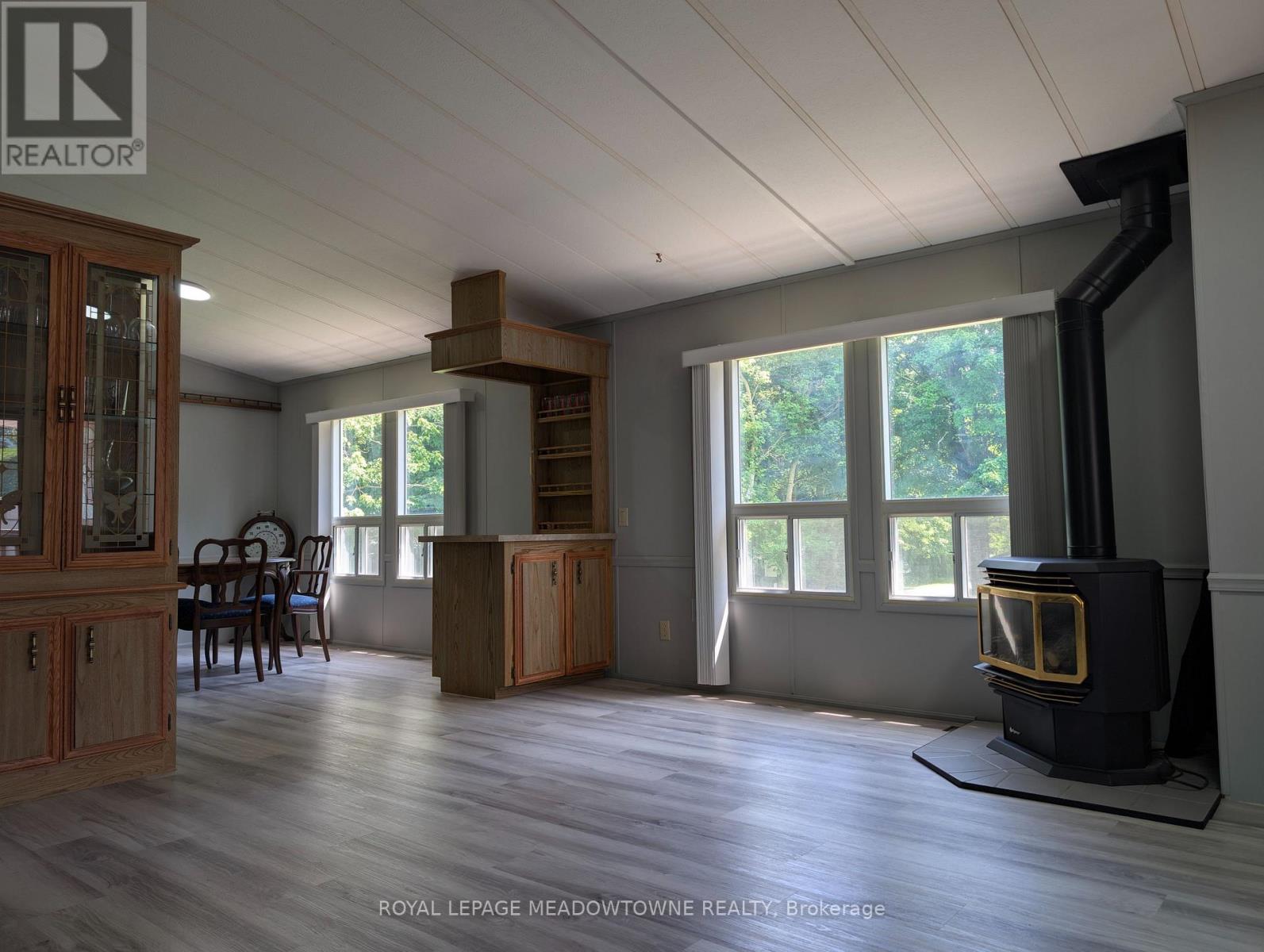 Photo 6 of 8 Grand Vista Drive, Wellington North ON