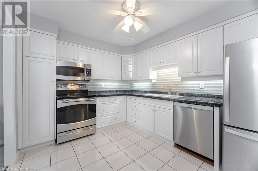 Photo 22 of 166 Mountain Park Avenue Unit 201, Hamilton ON