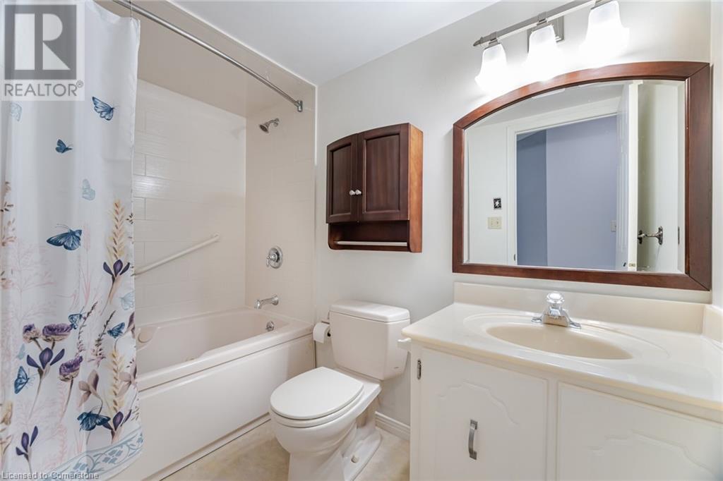 Photo 37 of 166 Mountain Park Avenue Unit 201, Hamilton ON