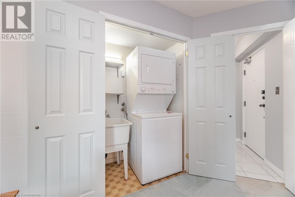 Photo 34 of 166 Mountain Park Avenue Unit 201, Hamilton ON