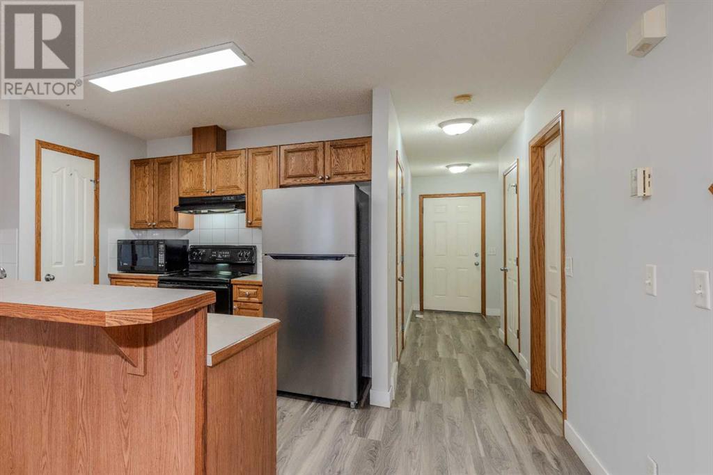 Single Family House for Sale in  Saddletree Court NE Saddle Ridge Calgary 