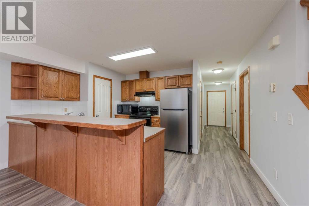 Single Family House for Sale in  Saddletree Court NE Saddle Ridge Calgary 