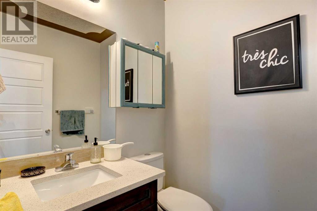 Single Family House for Sale in  Sidon Crescent SW Signal Hill Calgary 