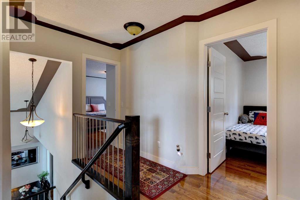 Single Family House for Sale in  Sidon Crescent SW Signal Hill Calgary 