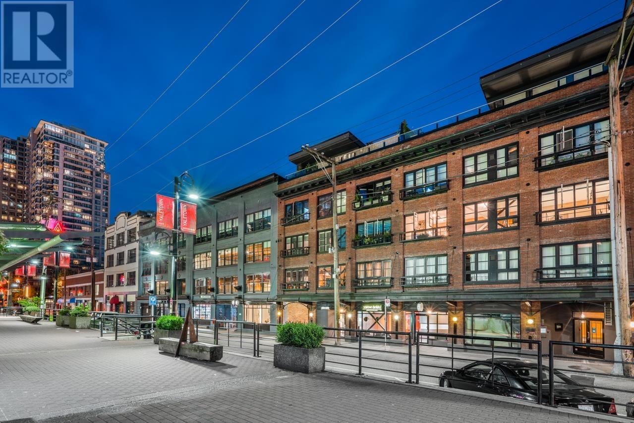 Photo 25 of 203 1066 Hamilton Street, Vancouver BC